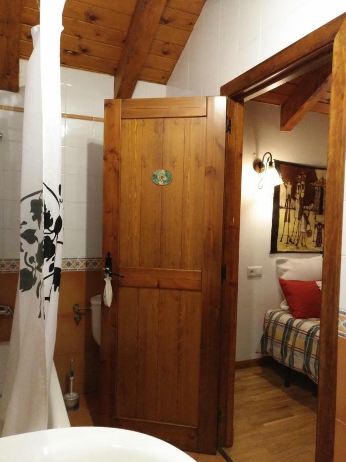 Residencial Valle De Benasque Bagian luar foto