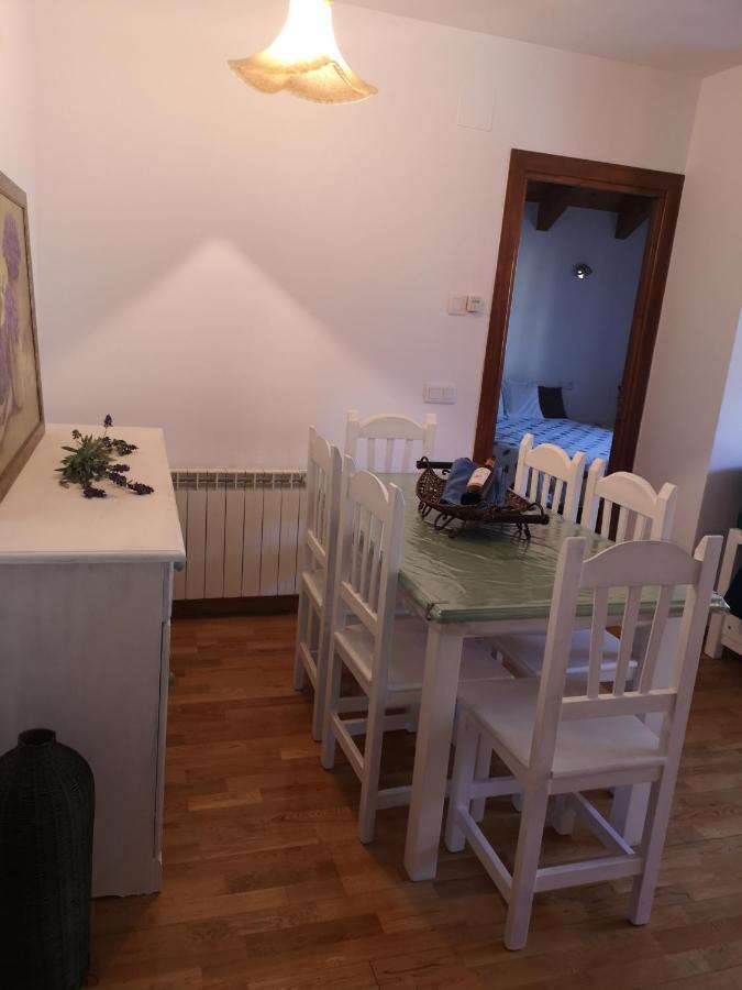 Residencial Valle De Benasque Bagian luar foto